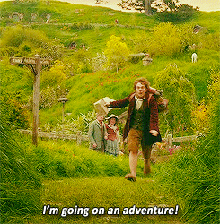 Bilbo Baggins running out of the shire